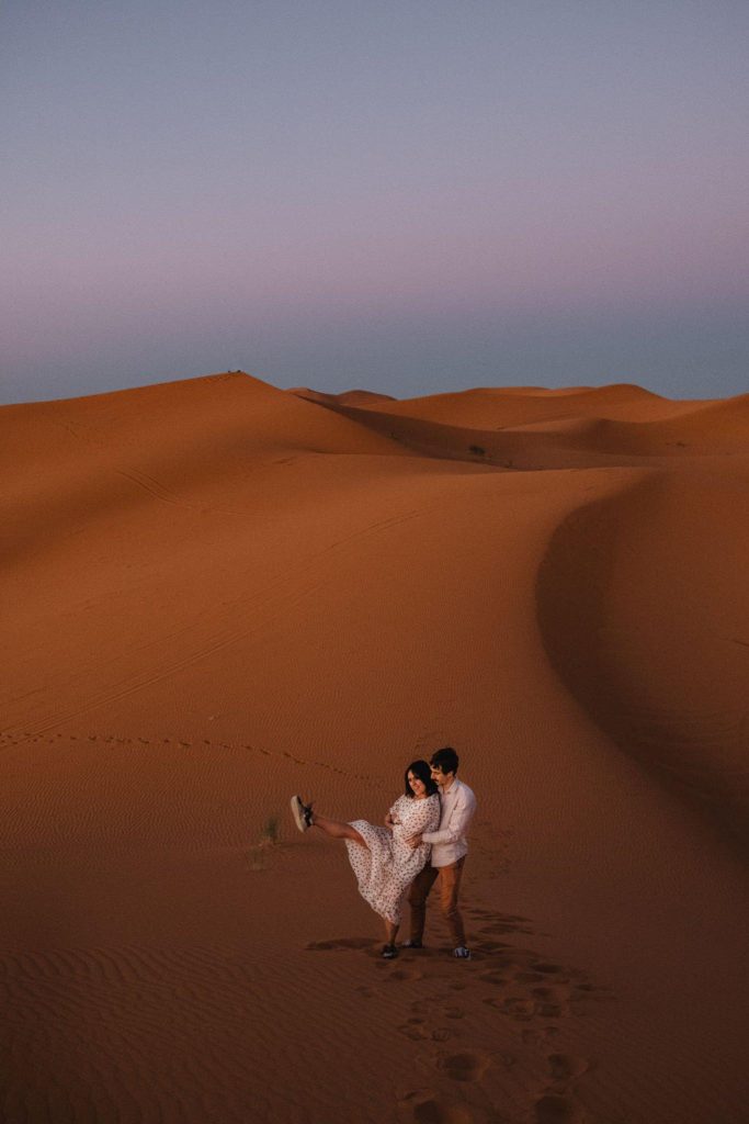 Sahara desert Morocco - Happy couple 